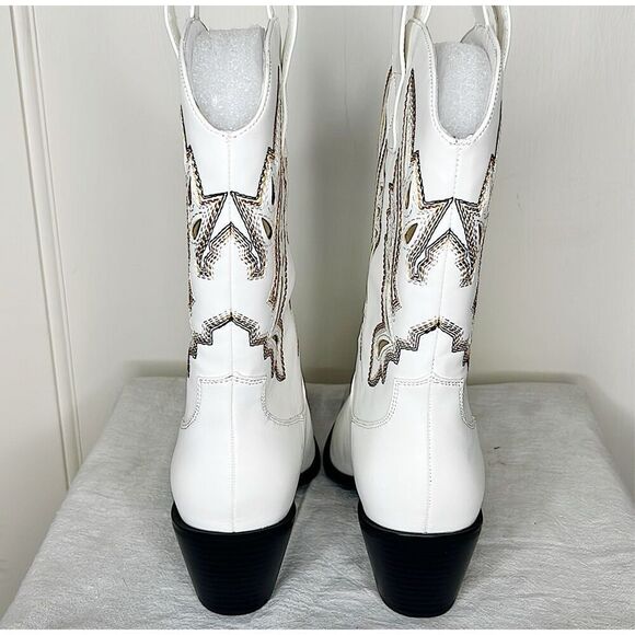 Forever 21 Remmington White Pointed-Toe Western Ankle Boots Size 6 New - Picture 5 of 8